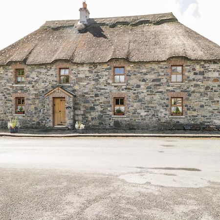 An Maide Ban Villa Cootehill Exterior photo